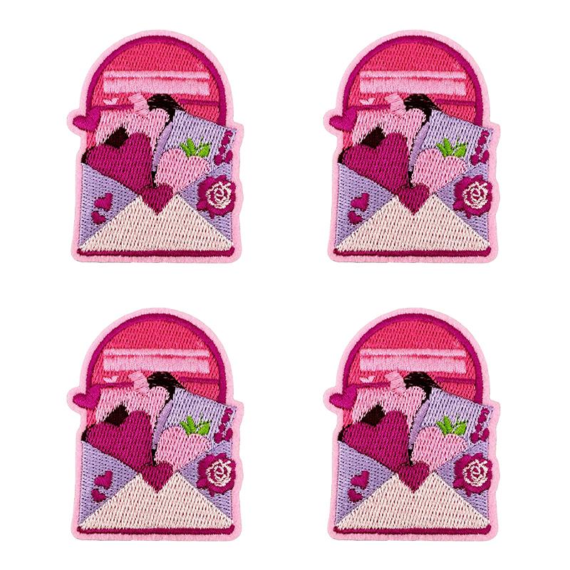 10PCS/lots Valentine's Day Embroidered Patches Pink Love Heart Patch Iron On Patches For Clothing Holiday Decoration Gift DIY
