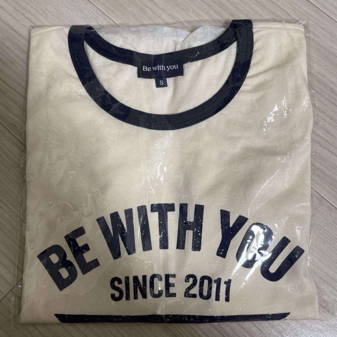 

[Б/У] Футболка лимитированной серии с фан-встречи Пак Бо Гома BE WITH YOU, размер S