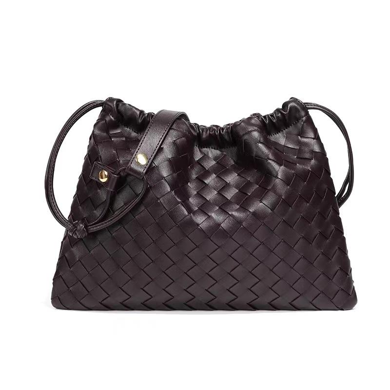 

Счастливая сумка, Женская сумка на одно плечо, Плетеная вручную сумка, Сумка мятое облако , Модная, трендовая и ретро сумка через плечо