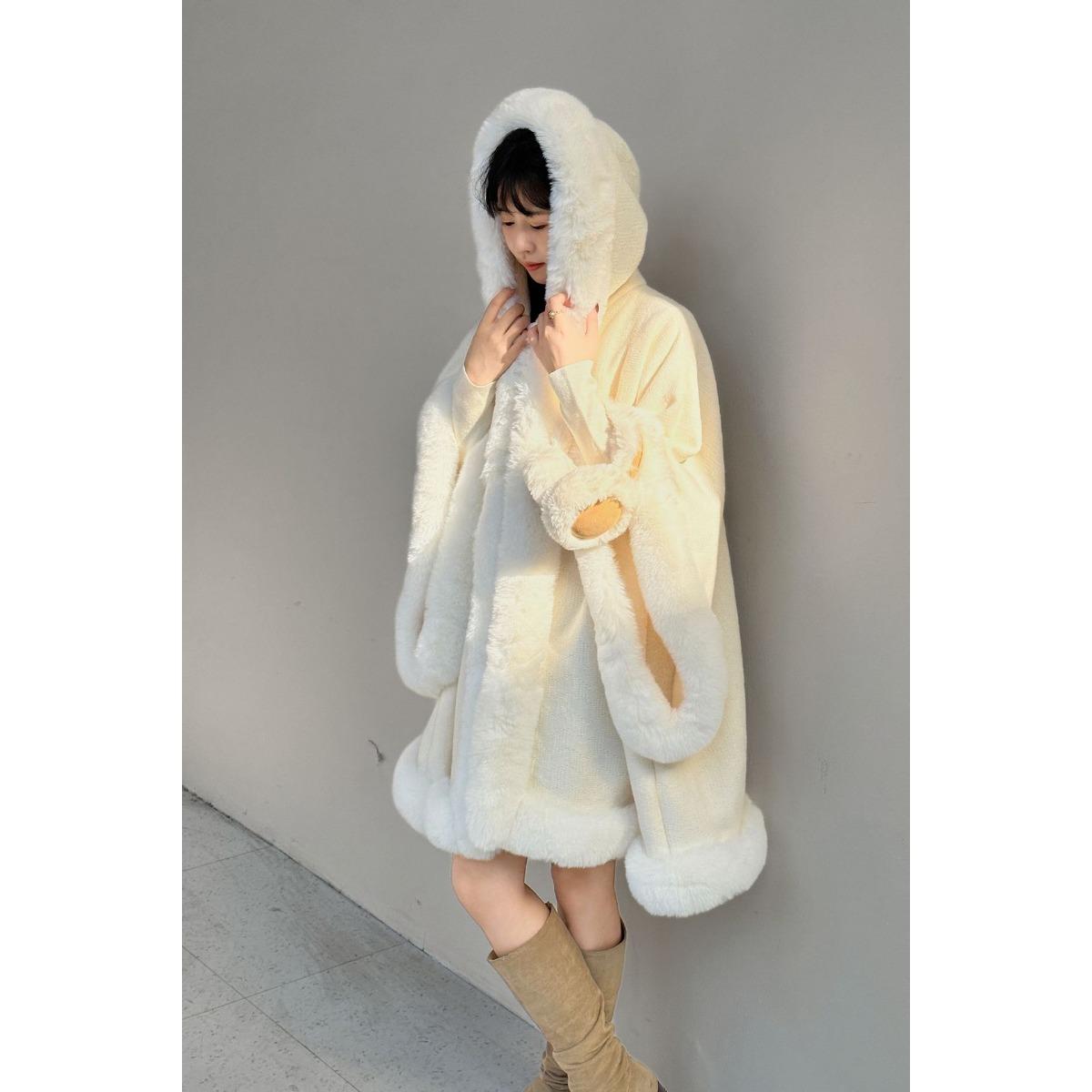 

811 #Зимний снежный флисовый утепленный плащ с капюшоном и большим меховым воротником для женщин, ветрозащитный теплый плащ на пуговицах One Size