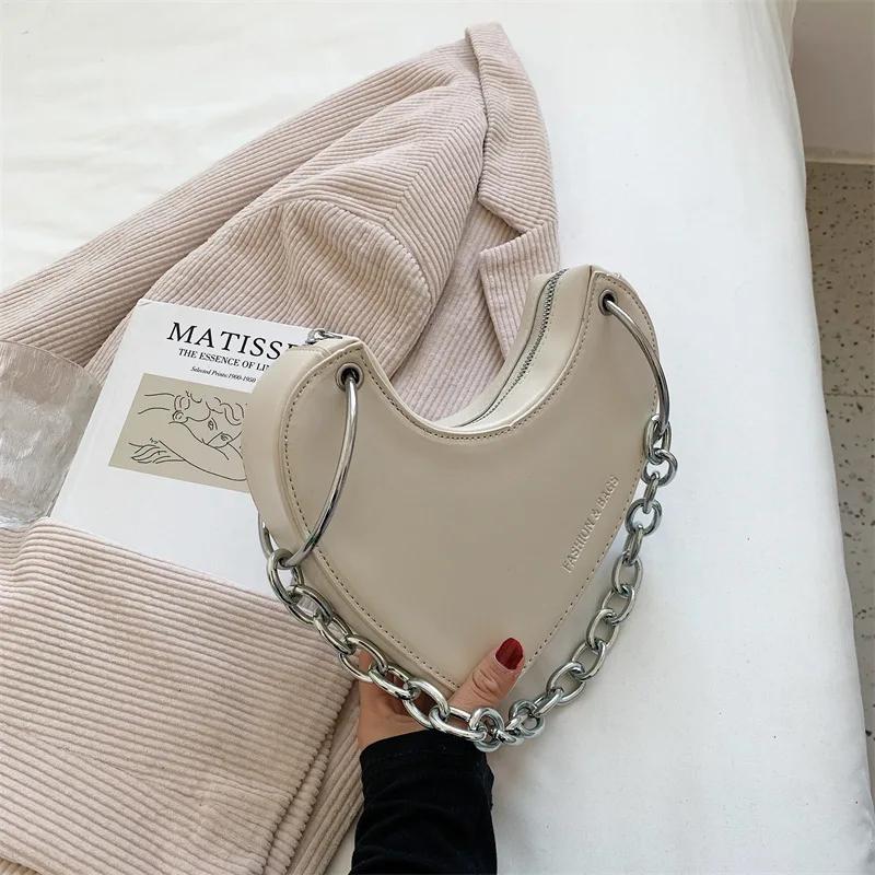 Designer Thick Chain Handbags Women Luxury Ladies Heart Shaped Shoulder Bag Cute Female Clutch Purse Fashion Love Underarm Bag