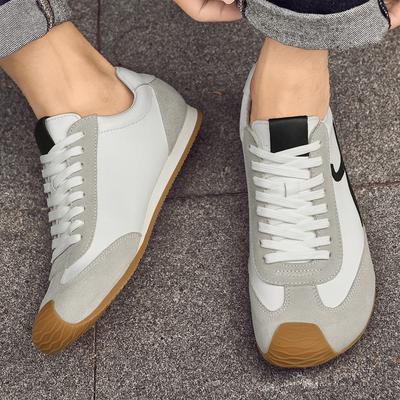 Men Casual Walking Trainers Breathable Comfortable Sports Shoes Lace-up Male Treking Footwear Trainers Leather Sneakers