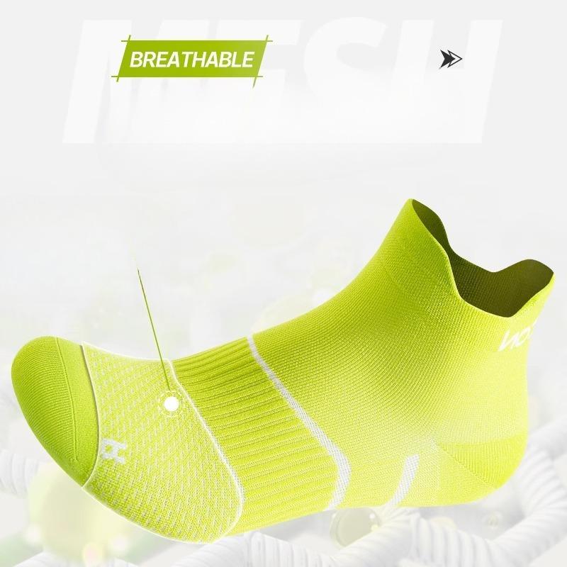 Men's and Women's Summer Thin, Breathable, Sweat-absorbing and Quick-drying Professional Training Socks for Running, Marathons and Mountain Climbing