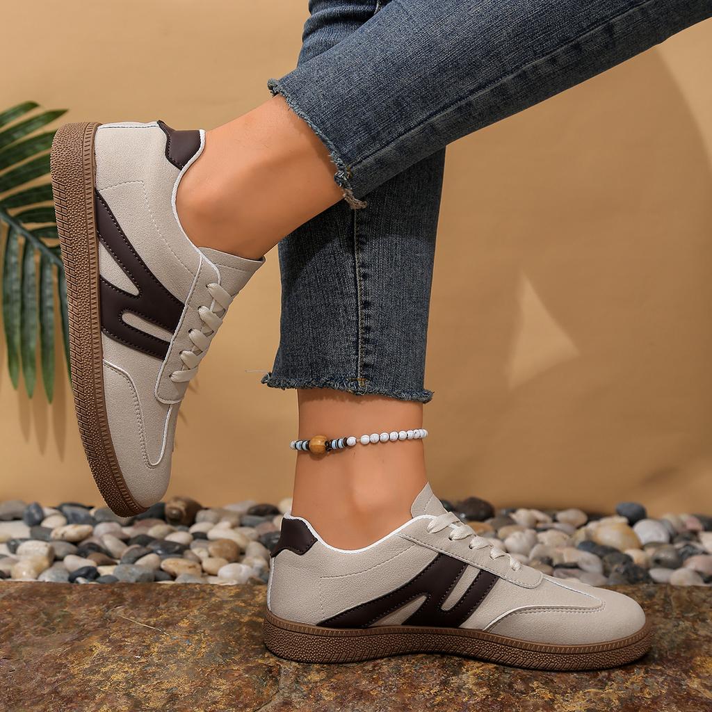 Neue modische Damenschuhe Bequeme Sportschuhe Frühling und Herbst Große Größe Lässige flache weiße Schuhe für Damen