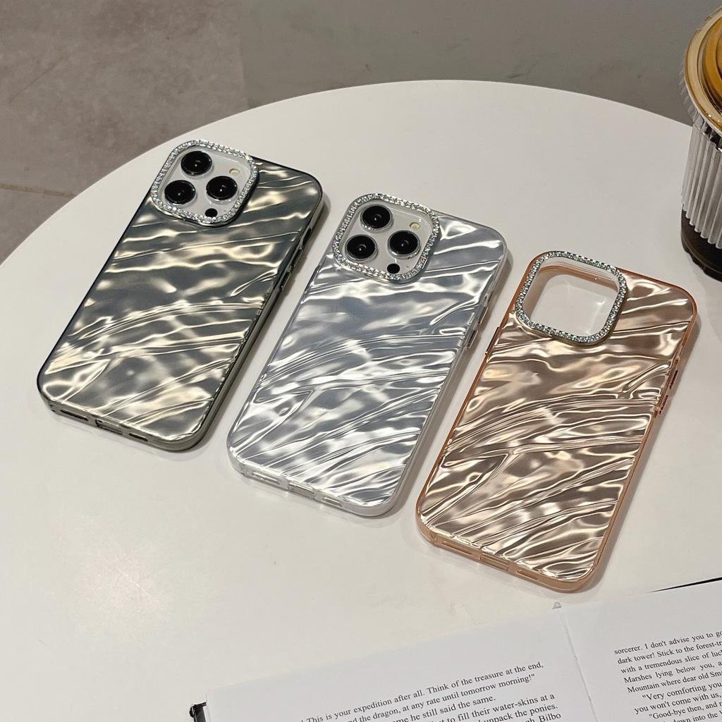 Luxurious Sparkling Diamond Lens Frame Compatible with Apple 17 Pro Max Phone Case New iPhone 16 High-end Feel 15/14