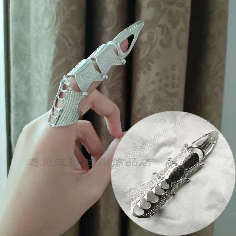 

Cos Alloy Black Paw Joint Punk Ring Silver [Length about 9cm] Adjustable opening