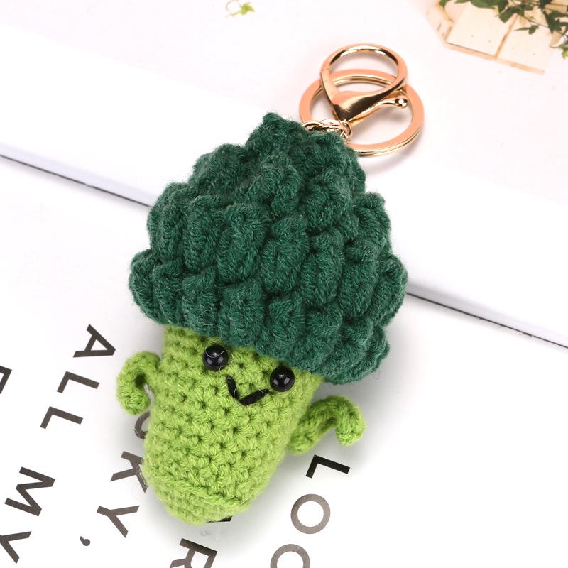 Вязаные брелоки-подвески в виде овощей: Огурец, Морковь, Брокколи, Баклажан, Кукуруза, Зеленый лук, Авокадо