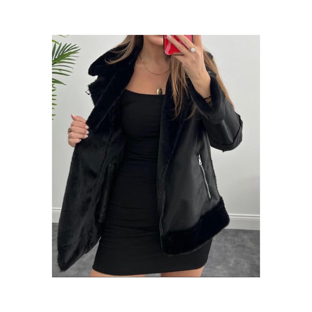 Vollpelziger, leichter Bikermantel