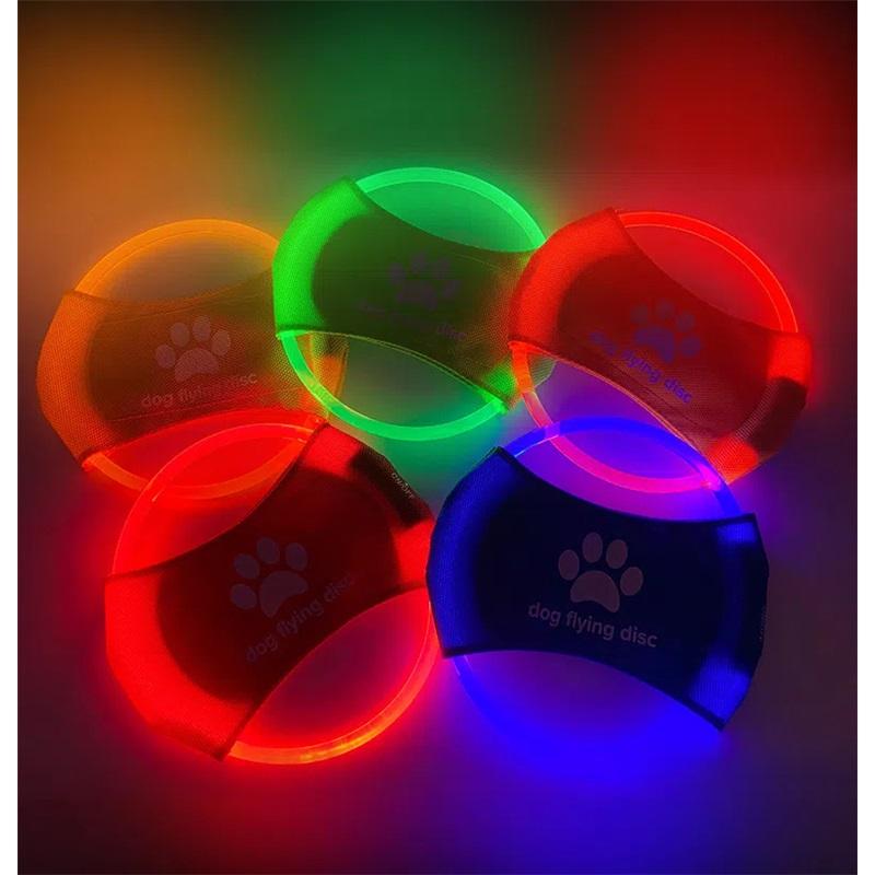 Haustier Leuchtartikel LED Wiederaufladbare Haustier Leuchtende Frisbee Hundetrainingsspielzeug Haustier Hundespielzeug Frisbee