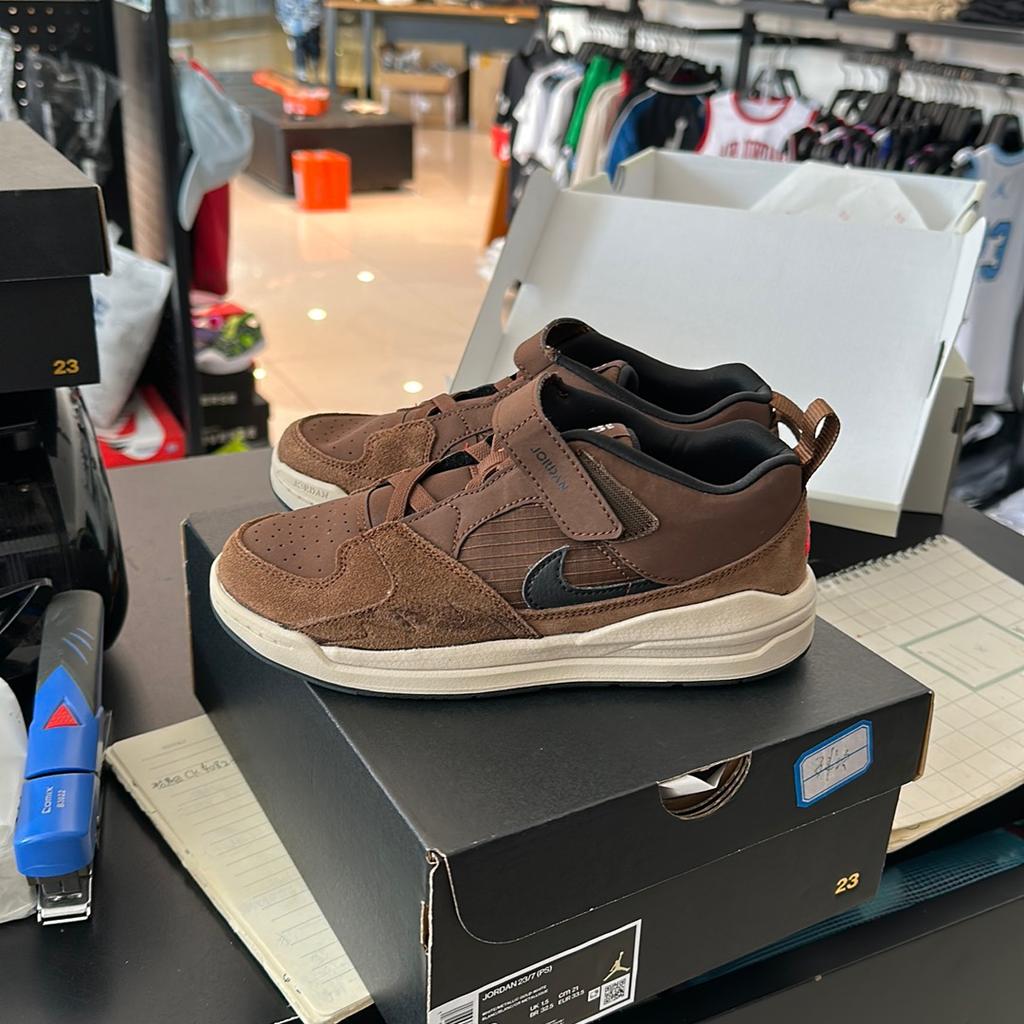 Air Jordan Jordan Stadium 90 PS Cacao Wow Kids Кроссовки Коричневый Черный Университетский красный DX4398-200