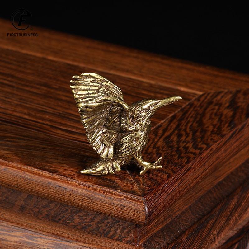 Brass Solid Copper Open Wing Mini Eagle Bird Art Model Home Living Room Office Tea House Yoga Room Decor Statues Sculpture Gift