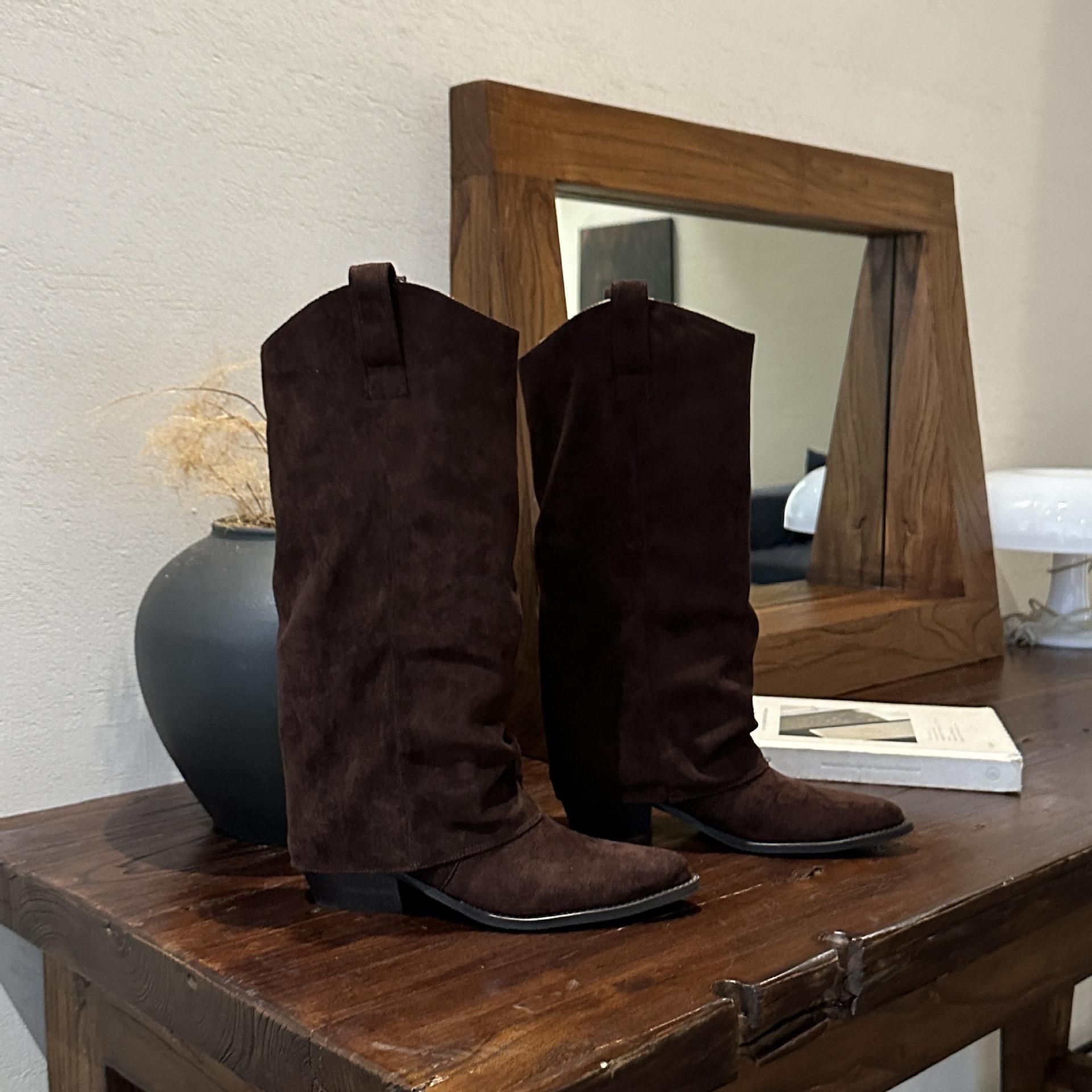 

2025 New Mengziyi Square Gun Tree Tall Folded Knight Boots Small Head Long Boots Women s Thick Heel Pants Tube American 39 темно-коричневого кольору