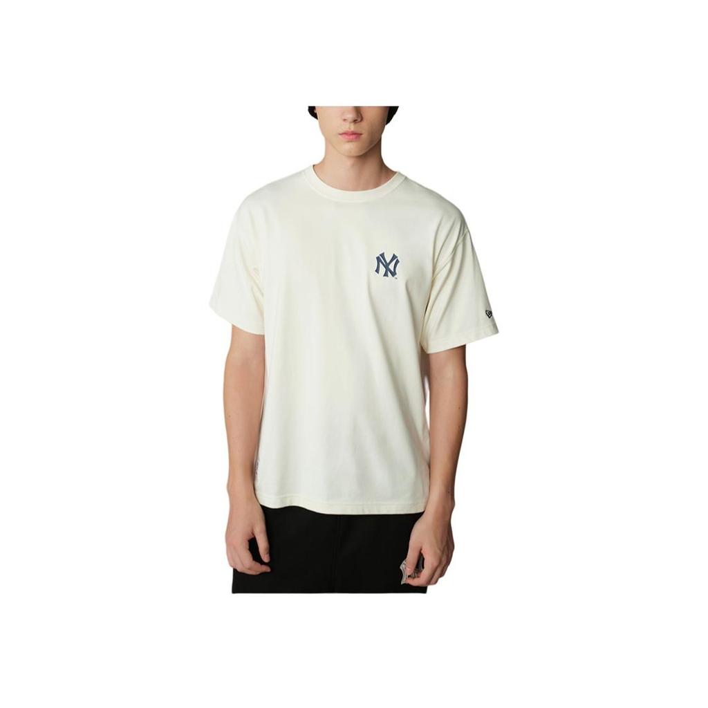 New Era FW25 MLB New York Yankees Serie Tendenza Western Stampa Logo Posteriore T-shirt Casual Girocollo Manica Corta Unisex T-shirt 14726592