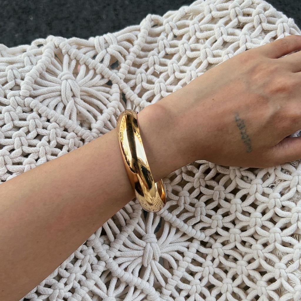 Vintage Amber Smudged Acrylic Bracelet, Stylish Marble Resin Wide Bracelet
