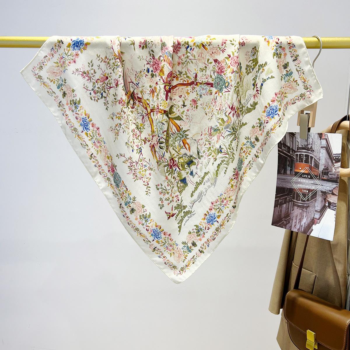 Vintage Chinese Style Flower and Bird Painting Spring and Autumn Thin Style Elegant Artistic Cotton and Linen Scarf Silk Scarf 7070cm