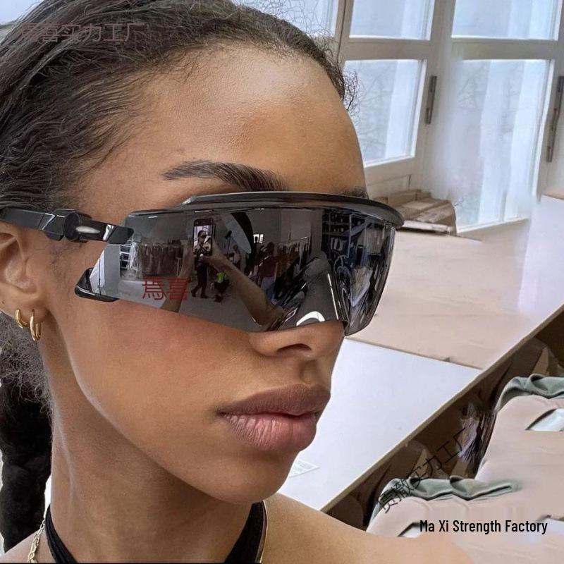 European & American Retro Frameless Riding Sunglasses: Stylish Anti-UV Large Frame for Men & Women