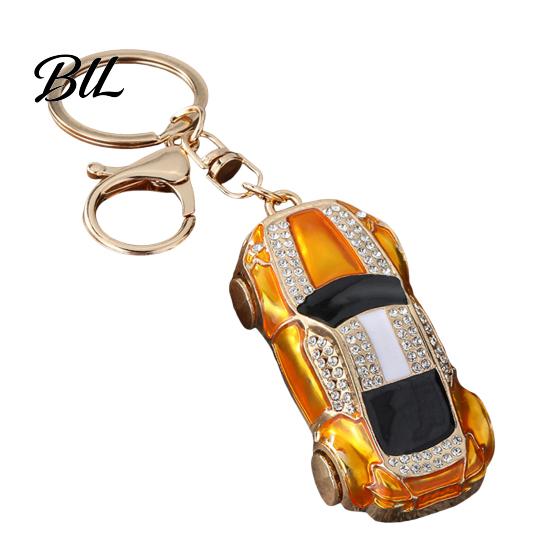Sparkling Car Key Accessory Sports Keychain with Rhinestones, Durable Zinc Alloy Decorative Holder Stylish Pendant, Compact Ring for Backpacks