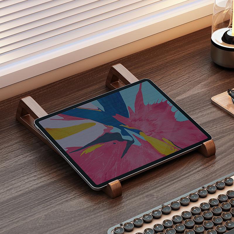 Set mit 1 tragbarem, faltbarem Holz-Laptop-Ständer zur Laptop-Kühlung, dreieckiges Belüftungsdesign, Büroaccessoires
