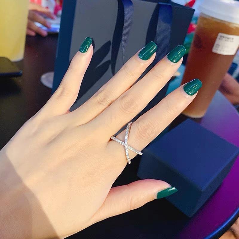 

X-shaped ring slightly inlaid with diamond rings for women, fashionable personality, niche design, simple and cold style no. 8