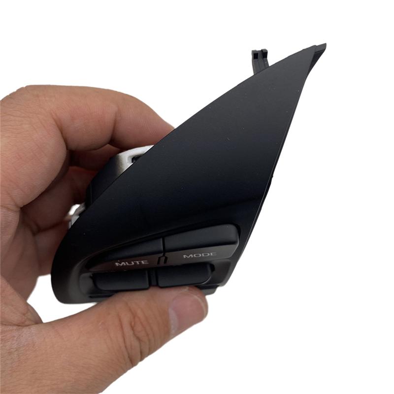 

NEW-Steering Wheel Cruise Control Switch 1 Pair Volume Audio Button For Hyundai Reina 17-20 96710-D0110 96720-D0050 96710D0160 чорний