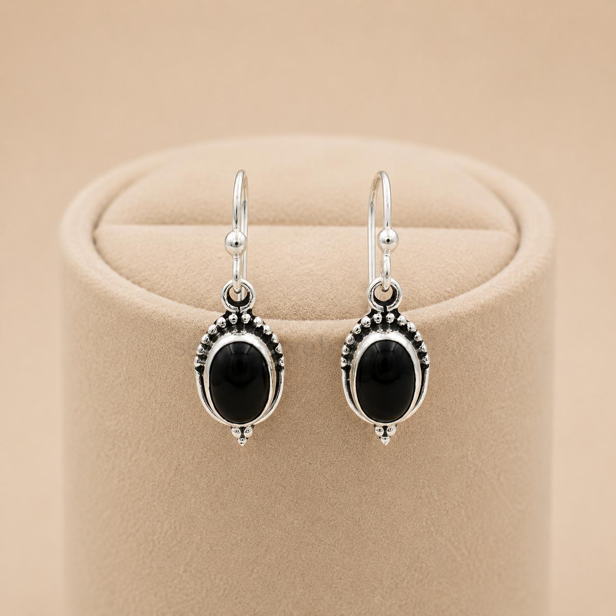 

Black Onyx Oval Earrings in 925 Sterling Silver, Oxidized Handmade Gemstone Dangle Earrings, Boho Gothic Jewelry for Women серебряный