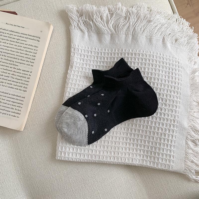 Shallow-mouthed Invisible Socks for Women In Summer, Thin Mesh Breathable Boat Socks, Polka Dot Color-matched Cotton Short Socks, Boneless