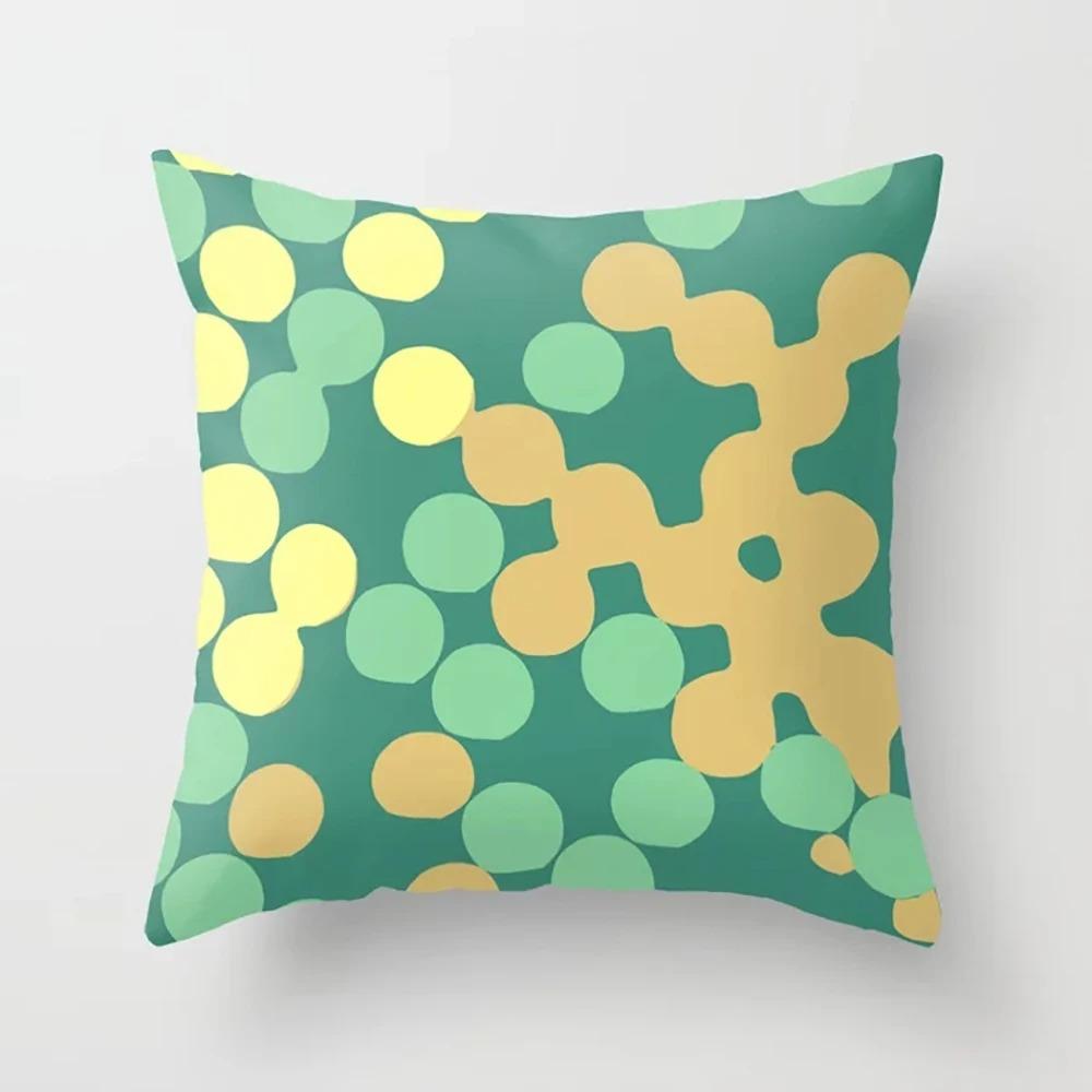 Decorative Pillowcase with Colorful Geometric Print, Desk Ornaments, Pillowcase for the Home, Living Room