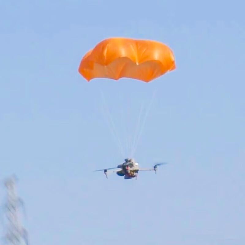 FLYFIRE Manti 4 Dock Drone Parachute