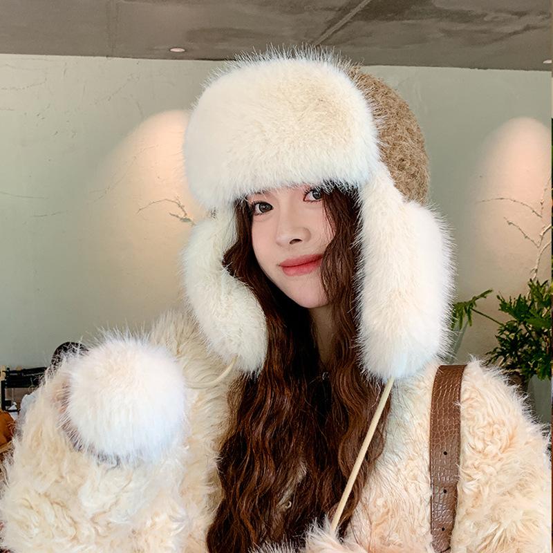 Winter cold-proof and warm hat women's windproof ear protection shows a small face pullover hat outdoor cycling thickened plush