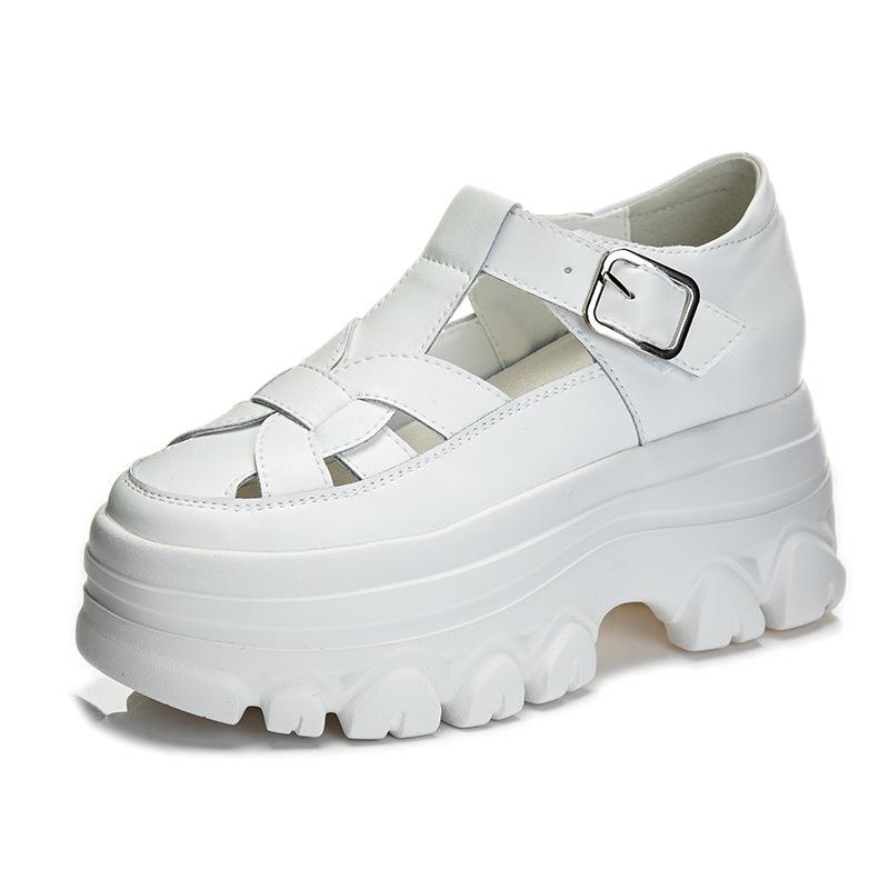 Korean version of thick-soled heightened leather bag head sandals women's 2025 summer new retro hollow muffin high-heeled Roman shoes