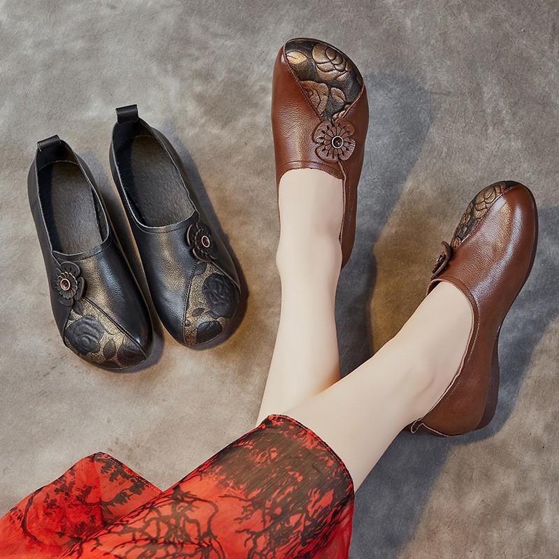 Johnature Damen-Schlupfschuhe aus echtem Leder im ethnischen Stil mit Retro-Druck, handgefertigte flache Schuhe mit weicher Sohle