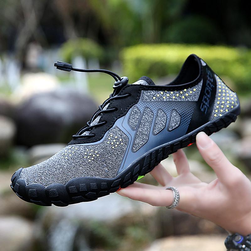 Outdoor Men and Women Slip-on Hiking Shoes Beach Water Shoes Quick-Dry Wading Shoes