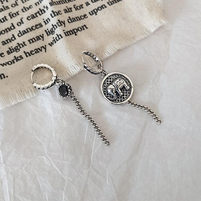 Asymmetry Retro Elephant Black Crystal Silver Needle Ladies Long Tassel Stud Earrings Promotion For Women Gift