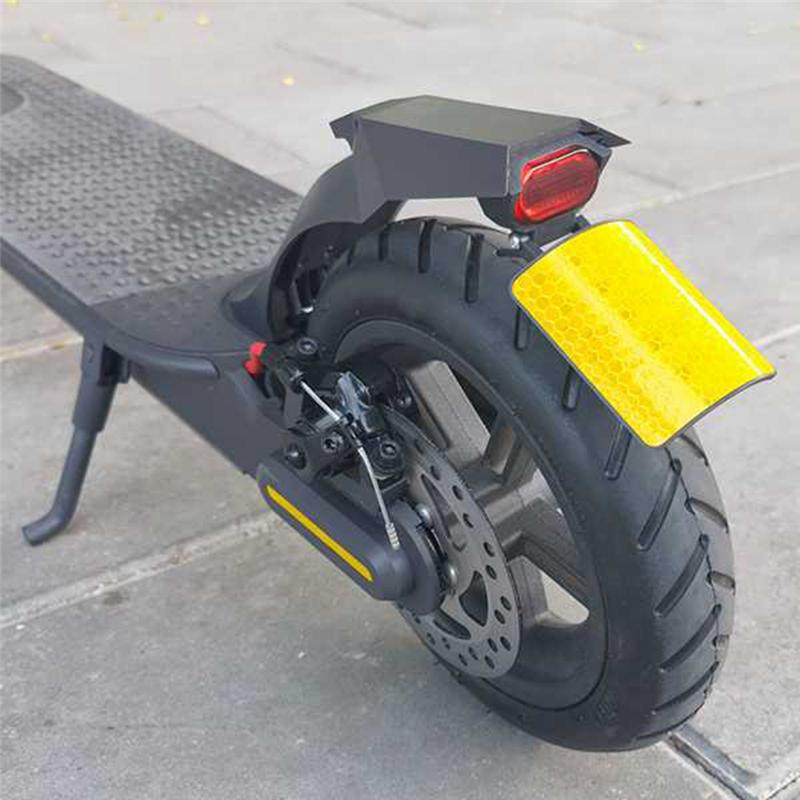 

NEW-Scooter Fenders Rear Mudguard Tail Light Kit With License Plate Flap For Xiaomi Electric Scooters, M365/PRO, Red Easy Instal червоний