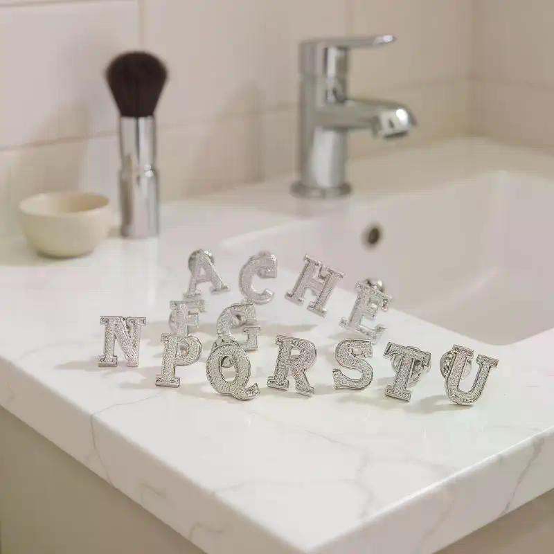 2PCS Initial A To Z 26 Letters Pin Silver Color Fashion Metal Alphabet Women Men Suit Collar Lapel Brooch Pin Accessories