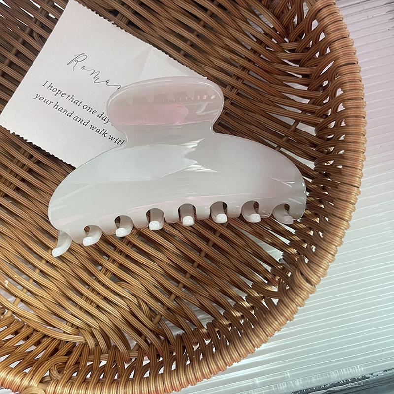 Elegant Retro 10CM Arc Hair Clip Simple Temperament Acrylic Shark Clip For Female Hair Accessories