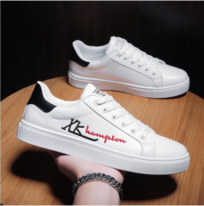 

новинка Мужская повседневная спортивная обувь Мужские модные белые туфли Студенческие удобные кроссовки Вулканизированная обувь zapatillas hombre 39