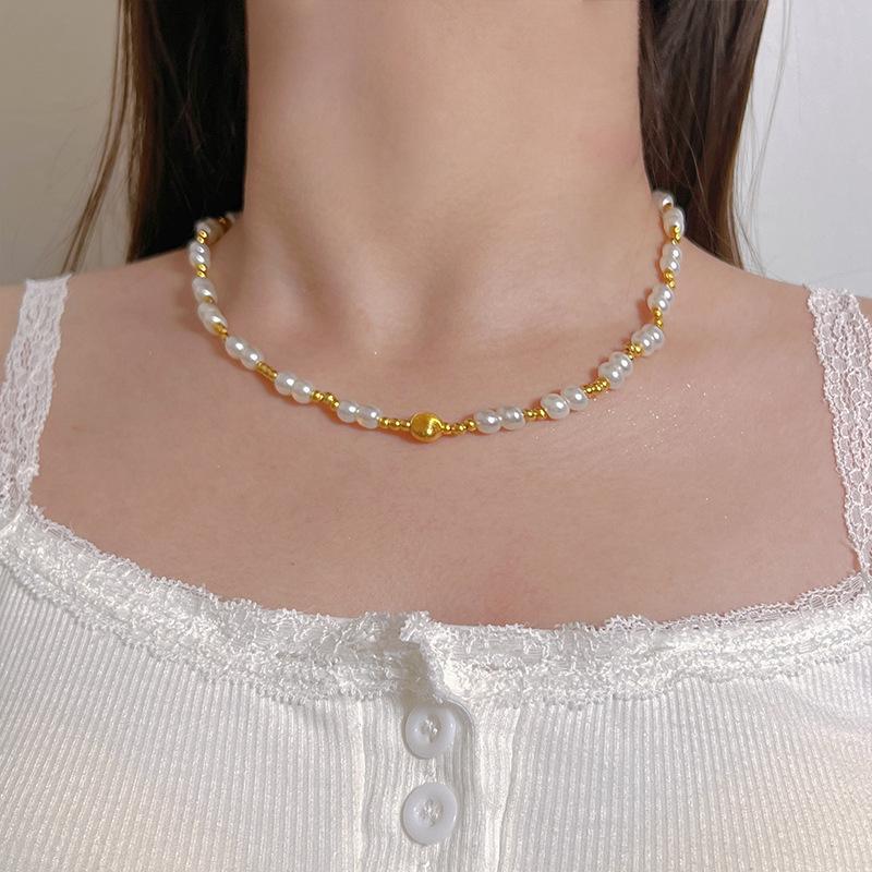 Pearl Necklace Women's Niche Light Luxury Design High-end Fashion Temperament Collarbone Chain Neck Chain Sweater Chain Bead Chain