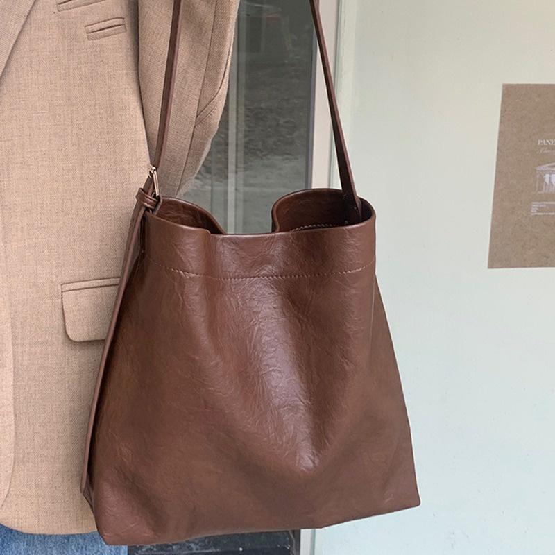 Ladies Lazy Large Capacity Tote Bag, Fashion Commuter Soft Leather Bucket Bag, Student Crossbody Shoulder Bag