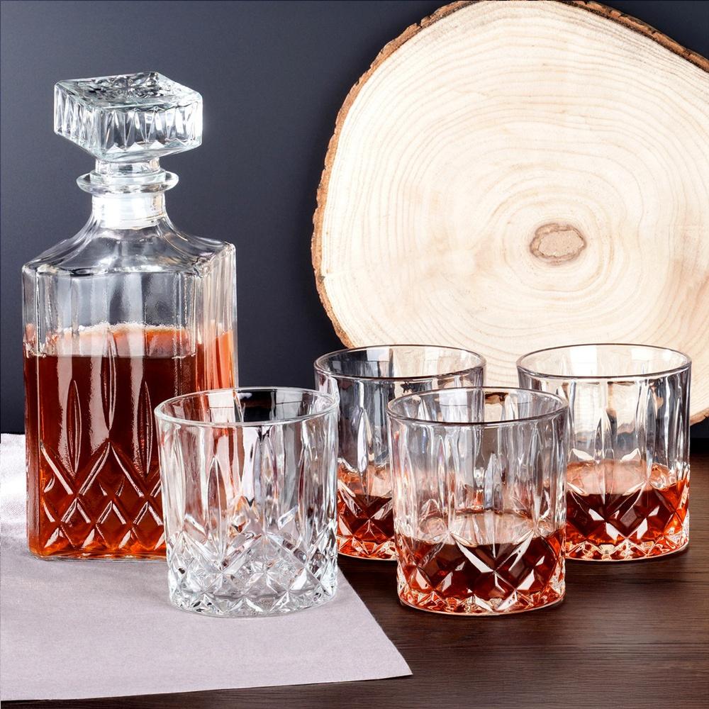 Alcohol Gift Set: Carafe, Whiskey Glasses, Drink Bottle