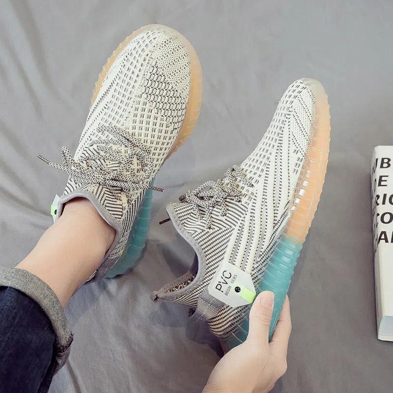 Men's Sneakers Spring and Summer Breathable Mesh Shoes All-match Casual Shoes Soft-soled Husband Shoes Teen Men's Shoes