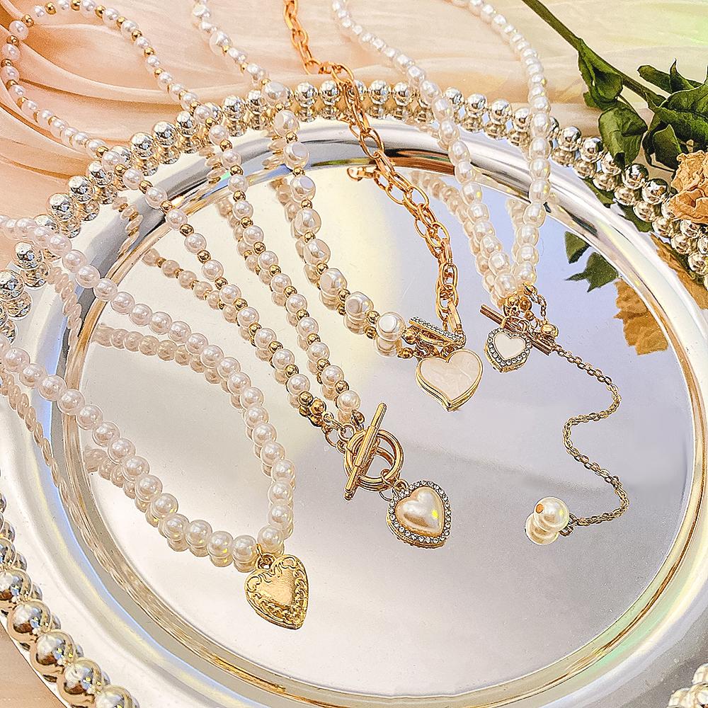 1 STÜCK Herz Imitationsperlenkette Romantische Tulpenanhänger Halsketten für Damen Temperament Schlüsselbeinkette Neuer Trend Schmuck Mode Geschenk