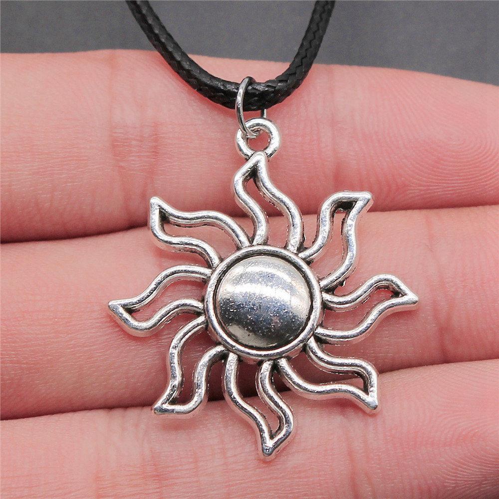 Pěticípá hvězda Slunce Měsíc Pentagram Nebeský přívěsek Starožitný bronzový kov Párový náhrdelník Trendy
