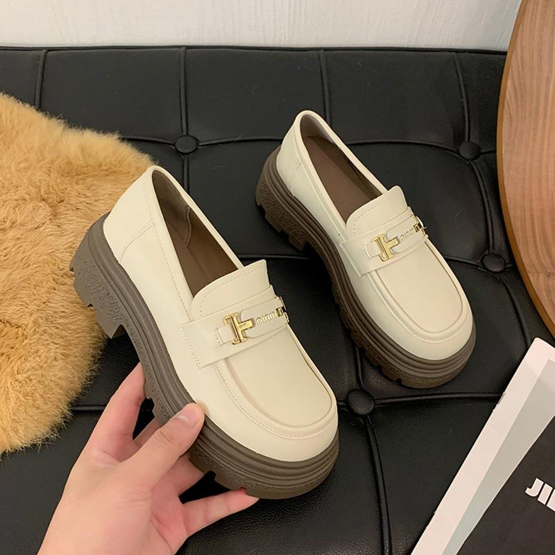 

Loafers women s 2025 new spring and autumn platform retro one-pedal small leather shoes British style black uniform jk single shoes 40