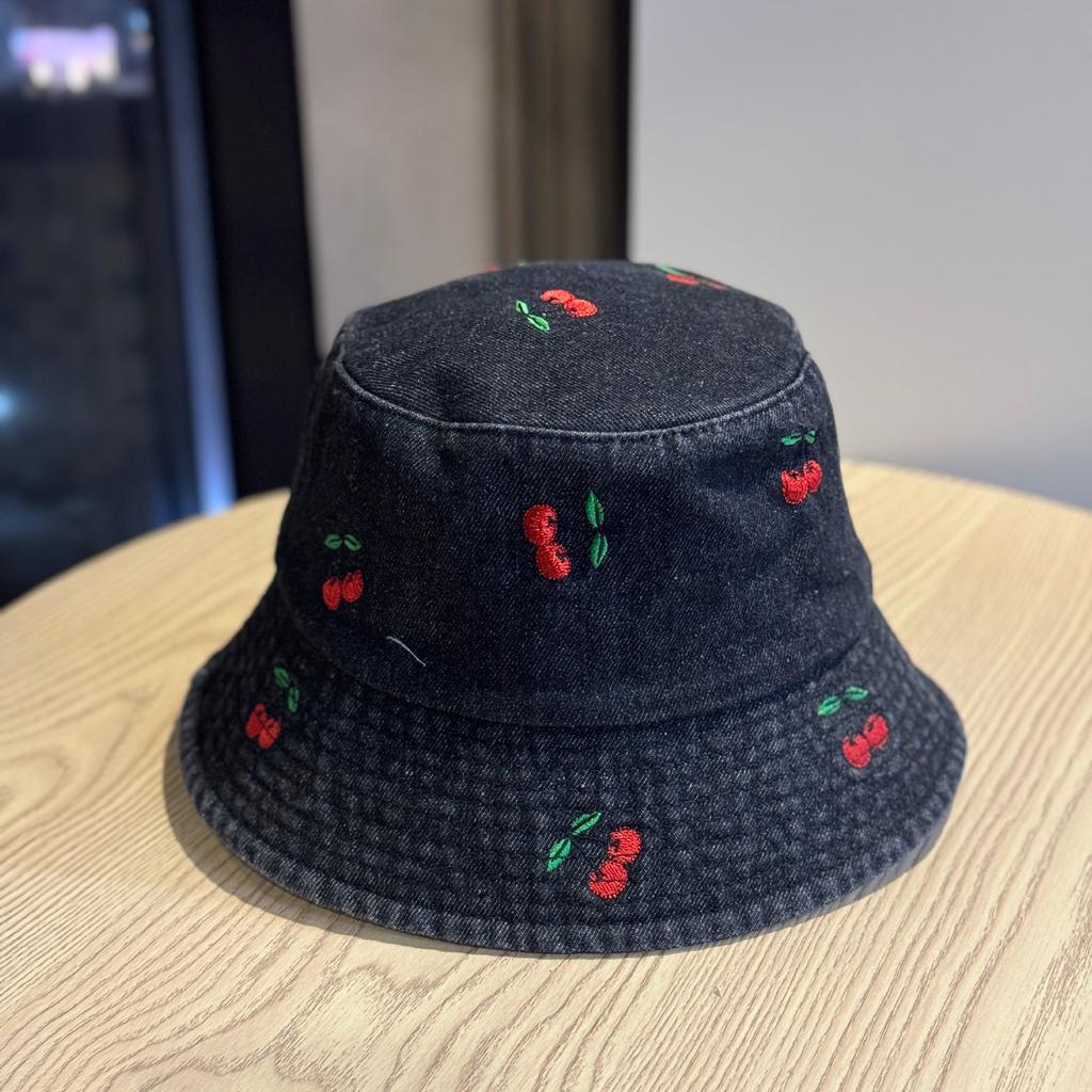 Spring and summer new style small cherry denim fisherman's hat, a fashionable and cute sunshade hat for women, suitable for outdoor leisure and sun