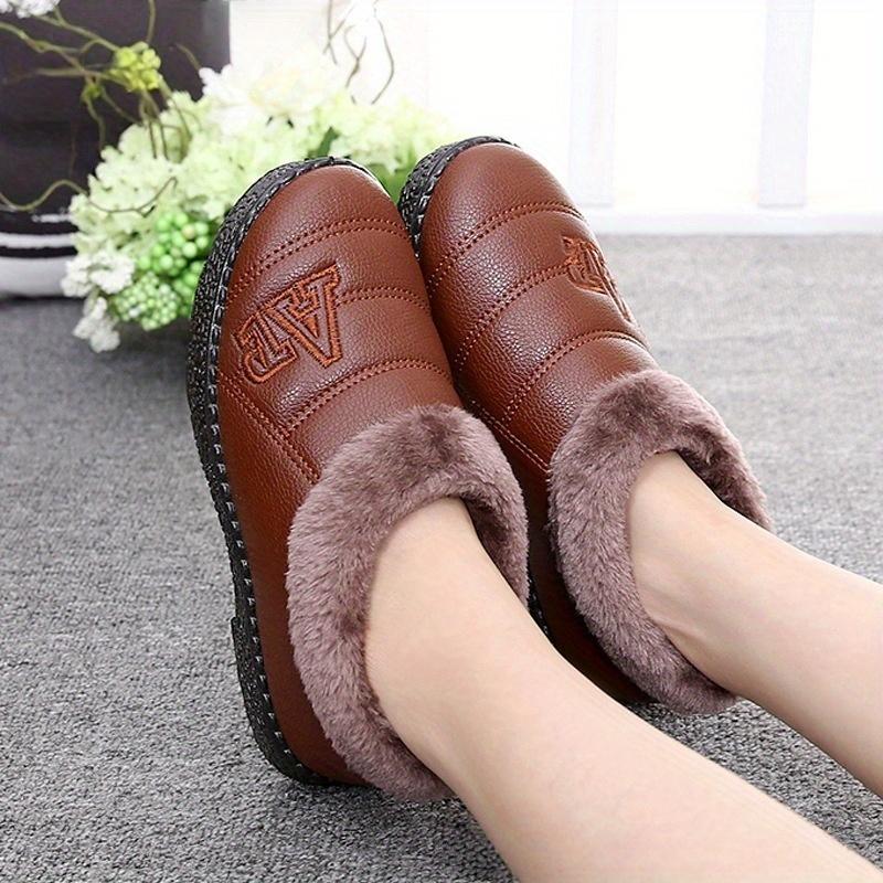 

Закажите на размер больше Женские зимние сноубутсы слипоны с плюшевой подкладкой из искусственного меха Черные повседневные туфли из ТПУ 41