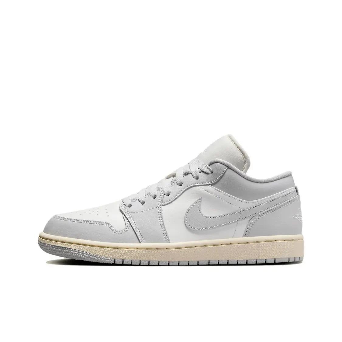 

Jordan Air Jordan 1 DC0774-103 Women s Sizes EU 44.5 серый/белый