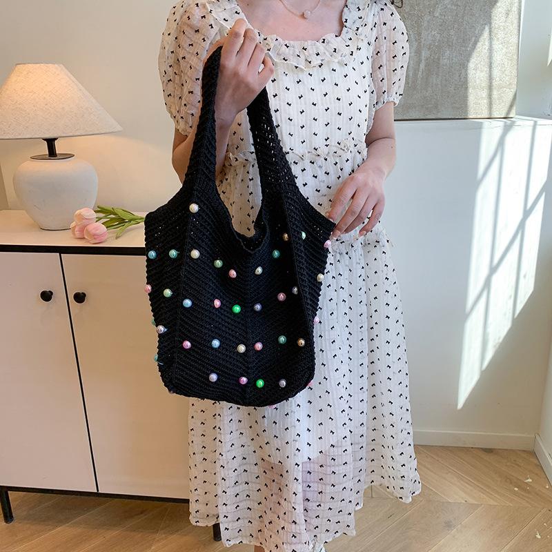 

Hollow woven lazy wind beach tote bag women s versatile pastoral style spring new design shoulder bag чёрный