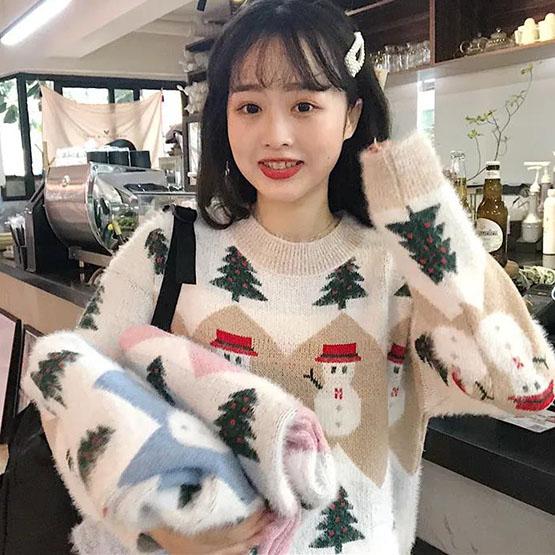 Female Large Size Vintage Loose Print Sweaters Women's Autumn and Winter Sweet Style Knitted Pullover Tops