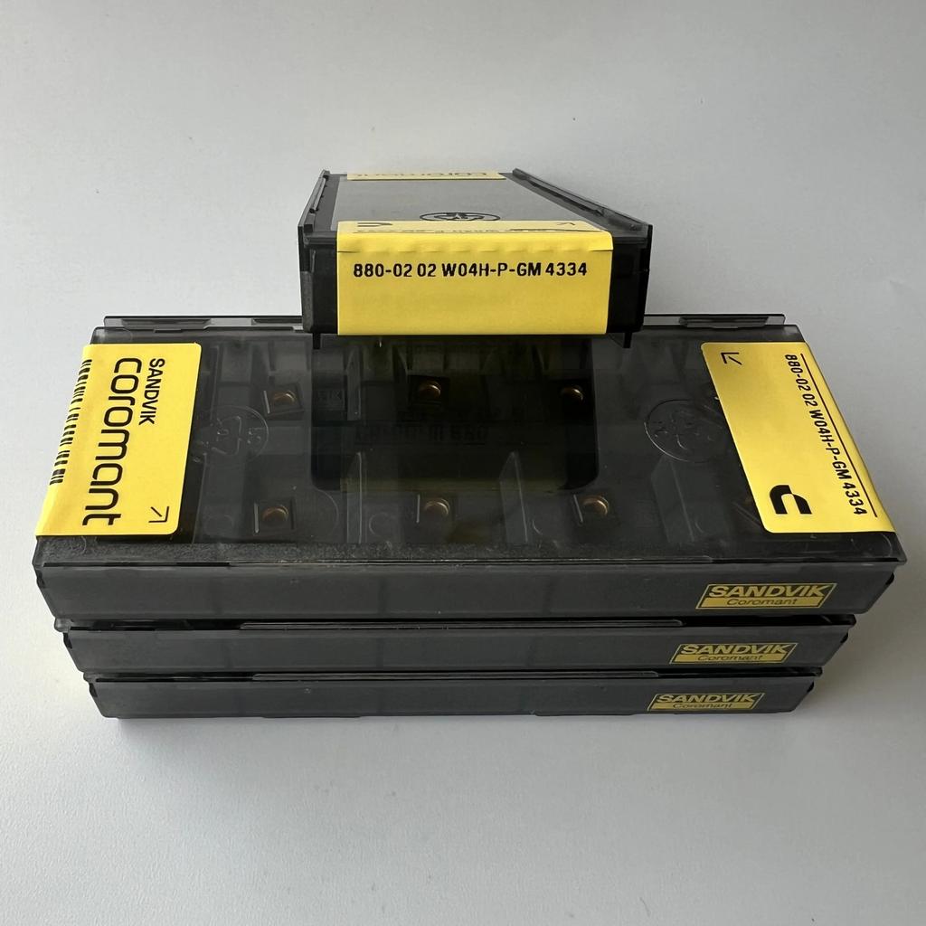 Sandvik / 880-0202W04H-P-GM 4334 /  Industrial Indexable Carbide Inserts 10 Pcs